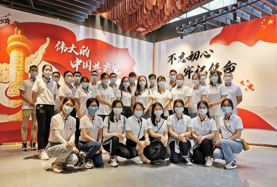 9图为各级机关企事业单位等开展主题党日活动.jpg