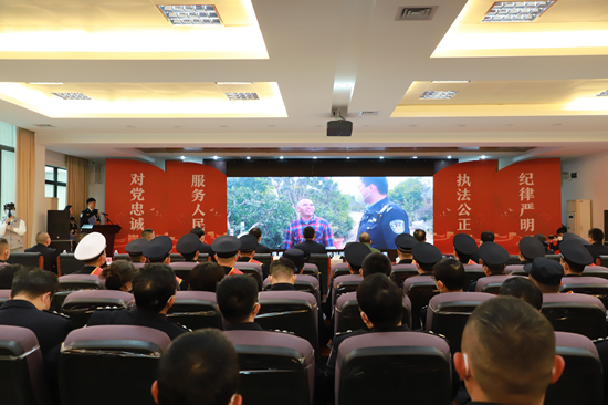 看总结片视频 (2).JPG