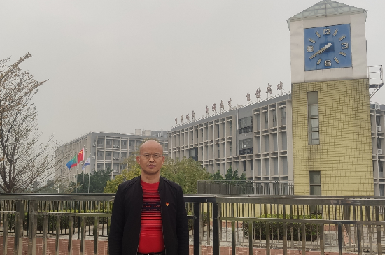 鹤山实验中学温惠文.jpg