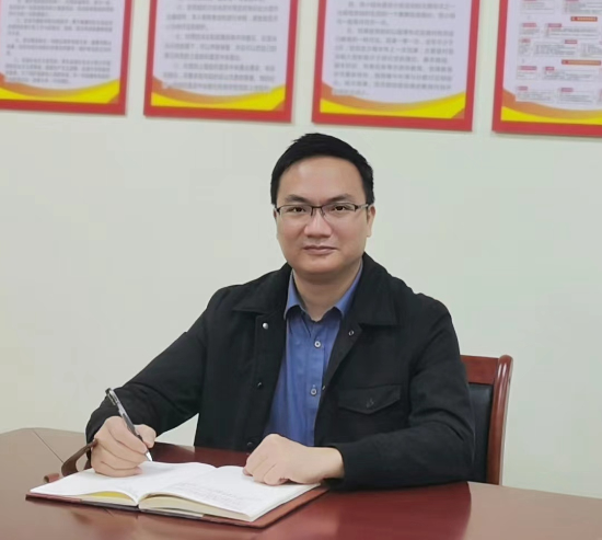 越塘小学李维乐_副本.jpg