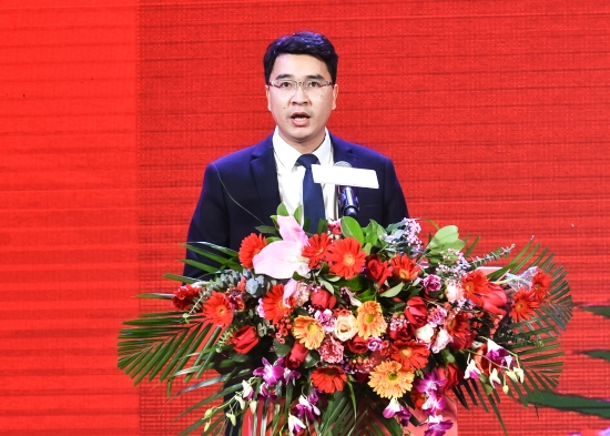 已处理1678351412749杨书记1_副本.jpg