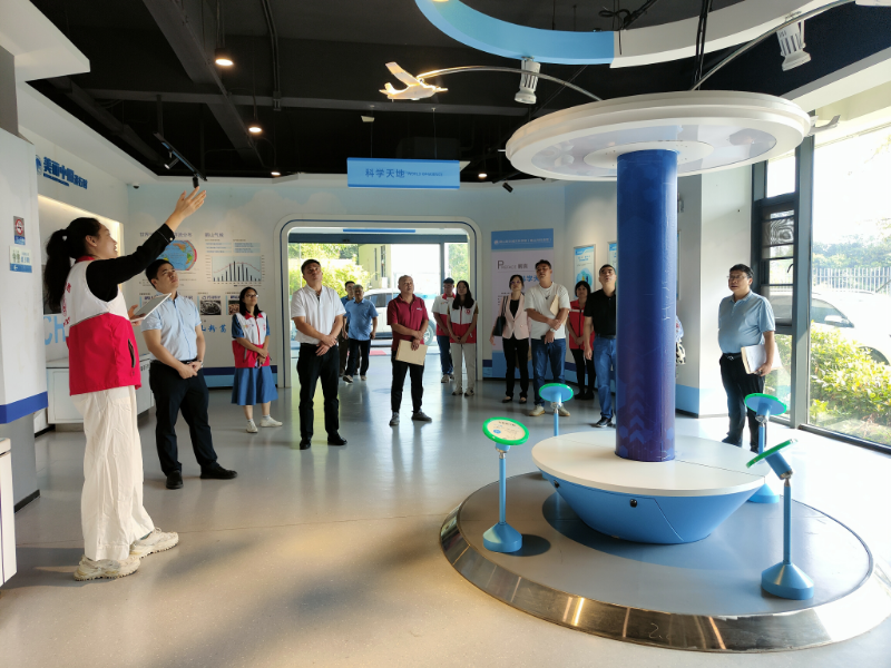 10.25 鹤山市科协召开七届一次常委会议4.png