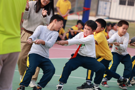 连南小学·拔啊!拔啊!.jpg