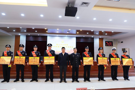 先进集体 (3).JPG