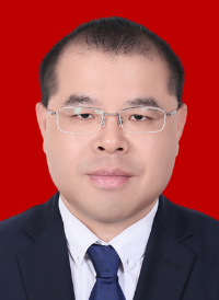 王前选_32396_WPS证件照.png