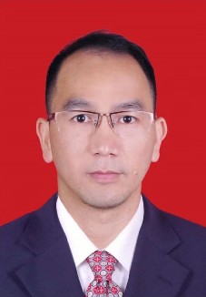 李炳培.jpg