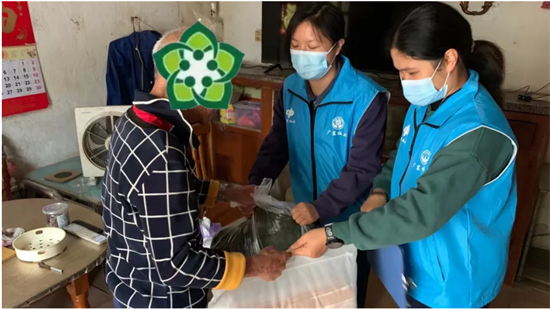 送御寒物资2.png