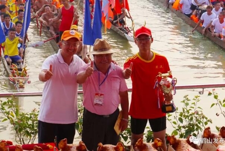 冠军出炉!2018古劳水乡北控水务杯龙舟赛圆