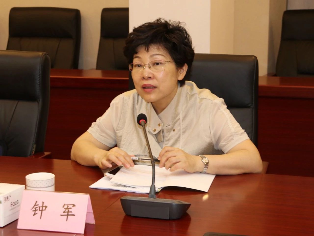 江门市人大常委会常务副主任钟军调研鹤山工业城(共和镇)