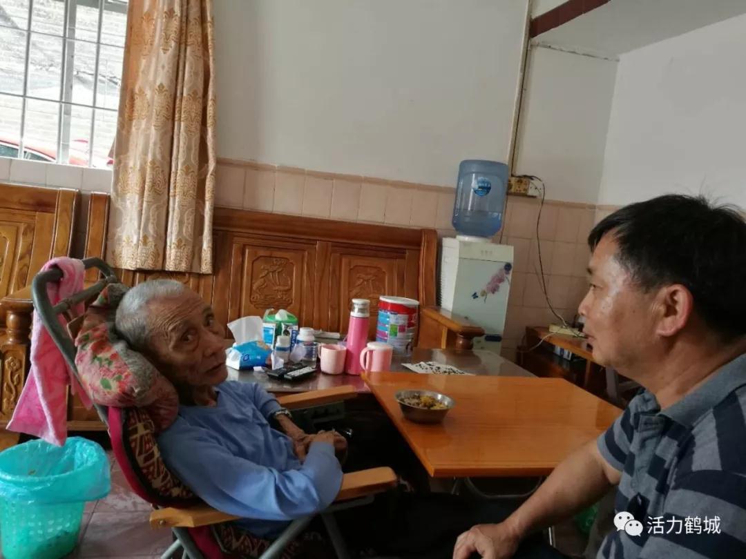 致敬:荣获第三届感动鹤山十大人物提名奖的鹤