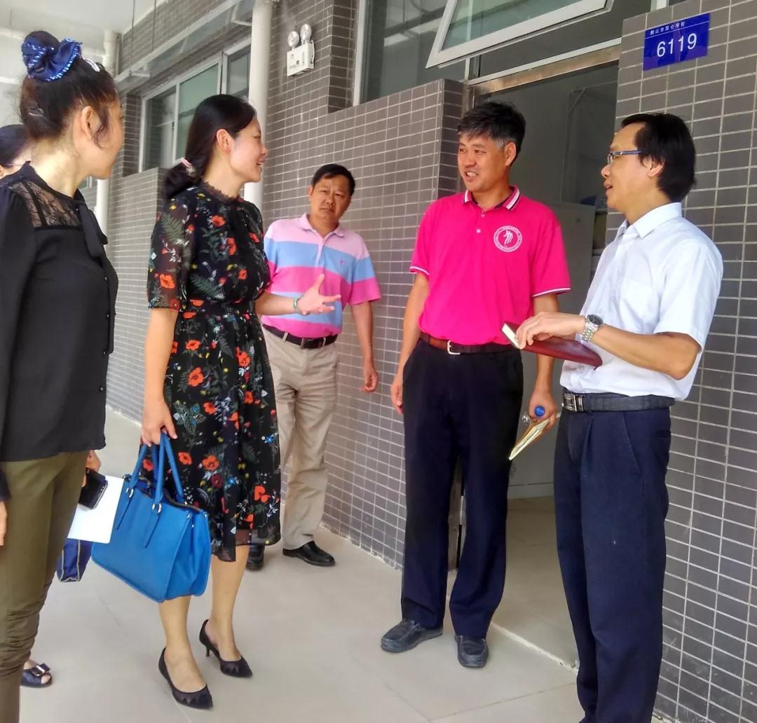 市领导带队到鹤城镇督导台风防御及安全生产工