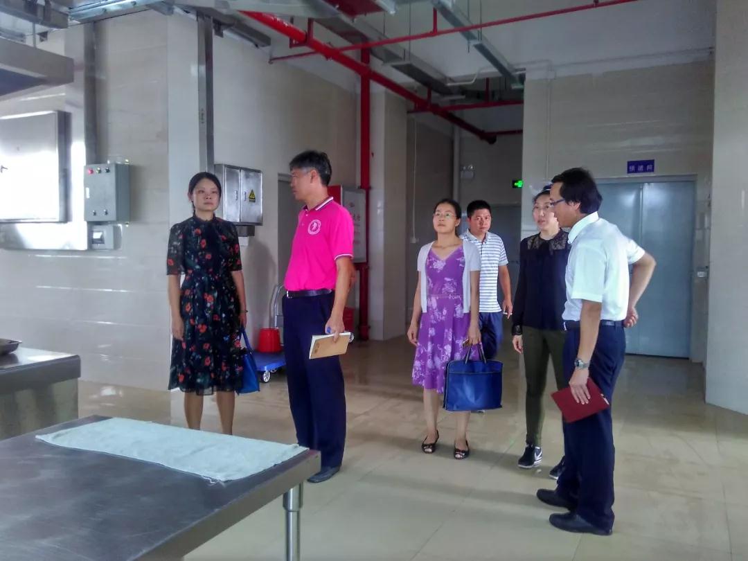 市领导带队到鹤城镇督导台风防御及安全生产工