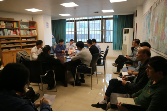 市住建局扫黑除恶专项斗争工作会议简报