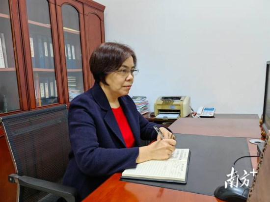 桃源中学校长吕惠嫦:事虽难,做则必成希望教师们用爱心来理解,用耐心