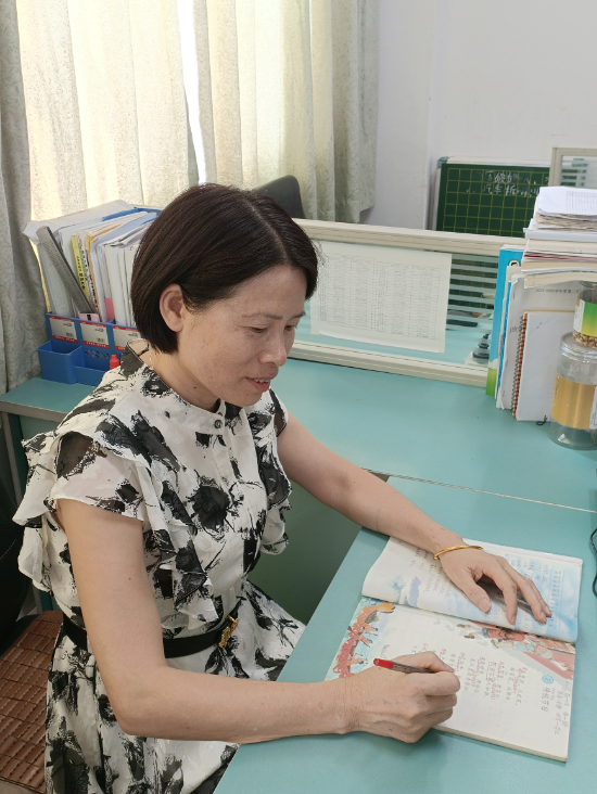 7.鹤山市桃源镇桃源小学-李坤有.jpg